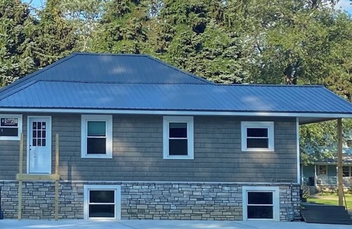 Lake City House | House on Lake Erie Bluff! Gorgeous lakefront view with spectacular sunsets!
