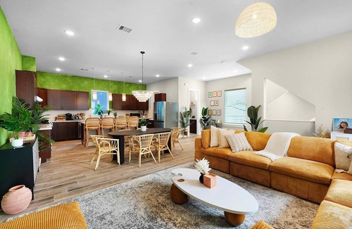 Greater Heights House | Houston Heights Boho Getaway Near Downtown