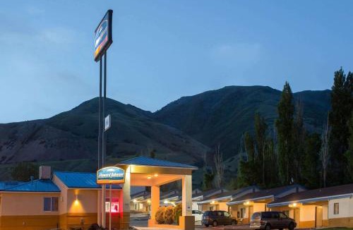 Brigham City Hotel | Howard Johnson by Wyndham Brigham City