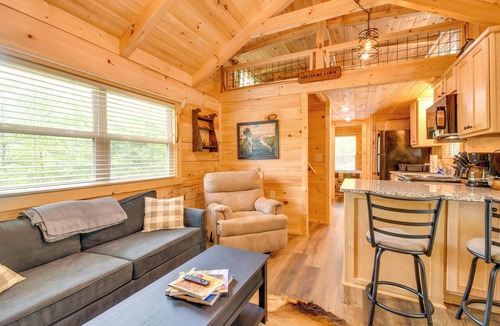 Bostic Cabin | Hunt & Fish Nearby! Peaceful & Remote Bostic Cabin