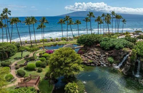 Kaanapali Resort | Hyatt Regency Maui Resort & Spa