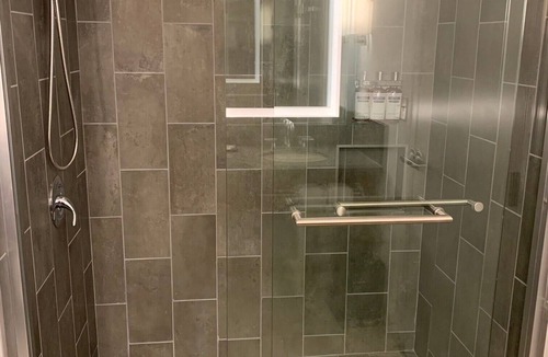 Joffre Hotel | Hyatt Regency Pittsburgh International Airport