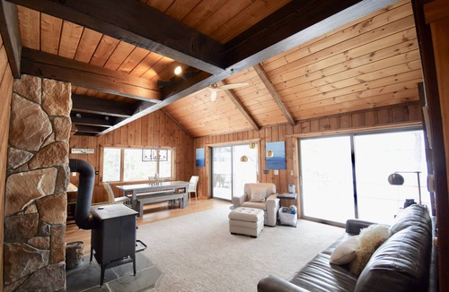 Harrison House | Iconic Post and Beam Lake House
