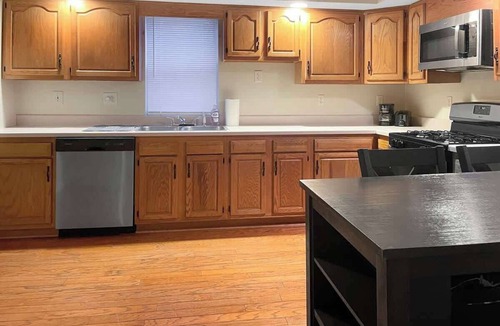 Indiana Apartment | Ideal 2BR/1BA Apartment: Near IUP & More!