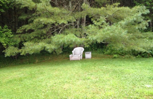 Sullivan House | Ideal Maine artist's retreat, next to Frenchman Bay Conservancy and near Acadia