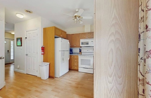 Bar Harbor Cabin | Ideally Located Home w/Deck, WiFi & Washer/Dryer - Walk into Town & Acadia