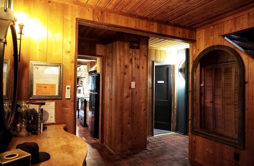Hammondsport Cabin | Incredible Secluded Cabin with Barrel Sauna, Fire Pit and Deck for an Unforgettable Getaway in the Finger Lakes in New York