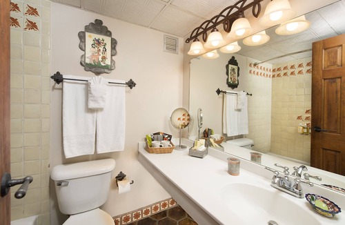 Downtown Santa Fe Hotel | Inn of the Governors
