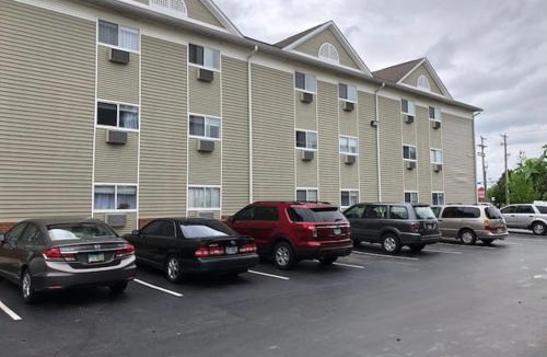 Northwest Columbus Hotel | InTown Suites Extended Stay Columbus OH - Dublin