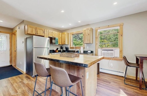 Greenwood Apartment | Inviting garage apartment with everything you need and easy access to Mt. Abram