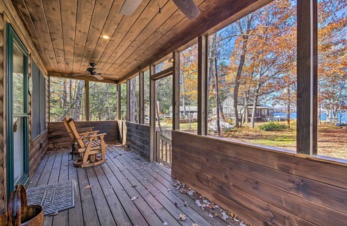 Weld Cabin | Inviting Webb Lake Cabin w/Mountain Views