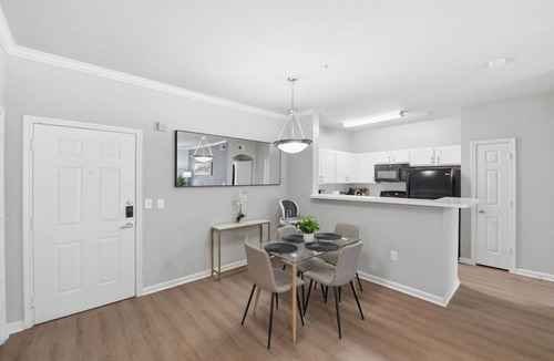 Dallas Apartment | Inwoods Park by Stylish Stays