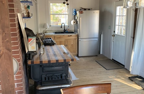 Chebeague Island Cottage | Island cottage getaway