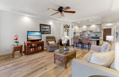 Maalaea Apartment | Island Sands 105