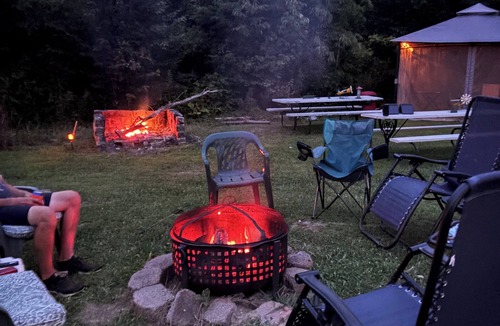 Geneva RV Rental | It is not a bedroom .Not a joke. Welcome to the Black hole challenge!