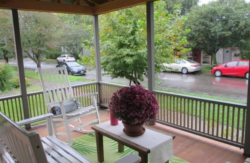 Ithaca House | Ithaca Urban Retreat I, Your family home in downtown Ithaca