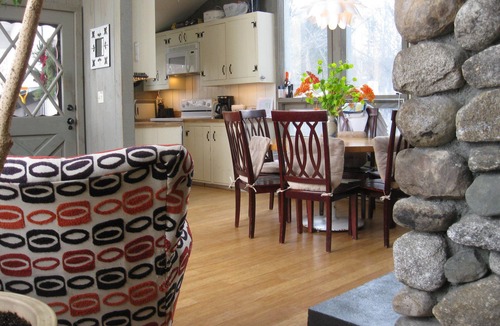 Jackson House | JACKSON Mt. House @AMAZING Black Mt/Brookside location, clean+ comfy, pets OK