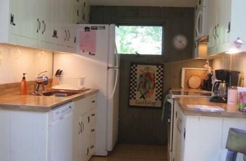 Jackson House | JACKSON Mt. House @AMAZING Black Mt/Brookside location, clean+ comfy, pets OK