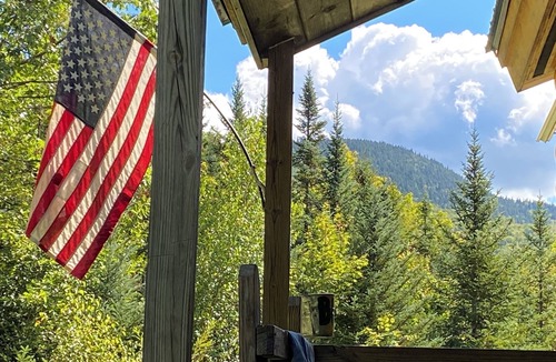 Jackson Cabin | Jackson NH-Blk Mtn-Private-On Hike Trails- Relax Swim, Fish, Golf, StoryLand