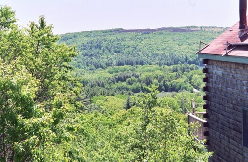 Rockport House | Jaw-Dropping Coastal Mountain & Ocean View Post & Beam Log Getaway