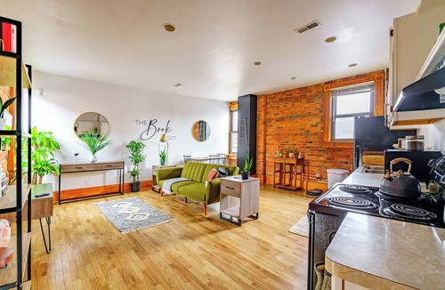 Italian Village Apartment | Jungle House Luxury Lofts – Short North High Street