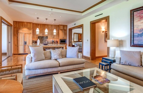 Montage Kapalua Bay Condo | K B M Resorts: Luna At Montage Kapalua Bay, Luxury, Ocean View, 3 Bedrooms, L'Occitane Amenities, Beach Gear, 2900 Sq/ft, Includes Rental Car!