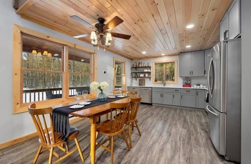 Altmar Cabin | Kasoag Lake lodge-ATV + snowmobile right from your door.Great fishing close by!