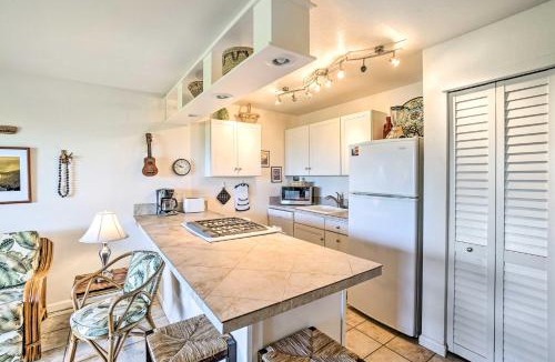 Kaunakakai House | Kaunakakai Escape: Heated Pool & Beach Access