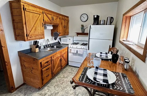 Kalifornsky Cabin | Kenai Beachfront Cabin 2 - Middle of Kenai and Kasilof river fishing grounds