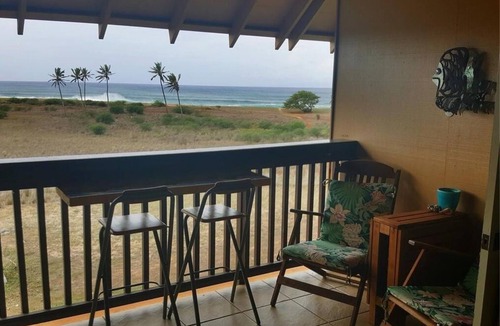 Maunaloa Condo | Kepuhi Beachfront Lofted Studio w/pool & BBQ. Remote and Private. Hawaii's best.