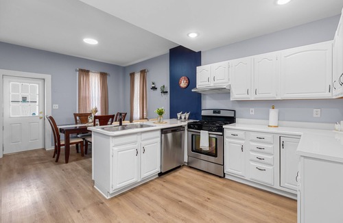 Ilion House | King Bed, 45 Min-Cooperstown,15 Min-WYNN Hosp/Nexus Center Utica NY, in Ilion NY