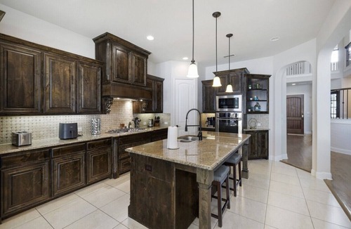 Frisco Cottage | Kingsford House