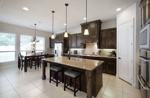 Frisco Cottage | Kingsford House