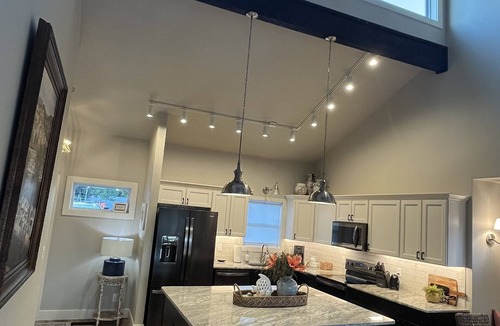 Grove Villa | La Casa! One of 3 Luxury Villas with boat parking overlooking Honey Creek Marina