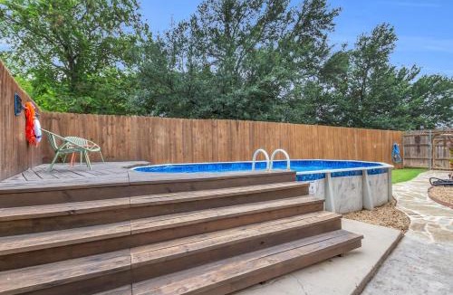 The Colony House | Lake-Area Retreat - Pool - Yard - Patio Games
