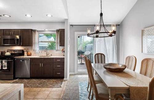Avon Lake House | Lake Cottage with Hot Tub and Game Room