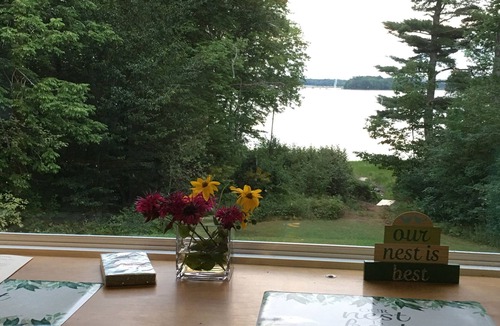 Ellsworth Cabin | Lake front home, and 15 minutes to Arcadia National Park