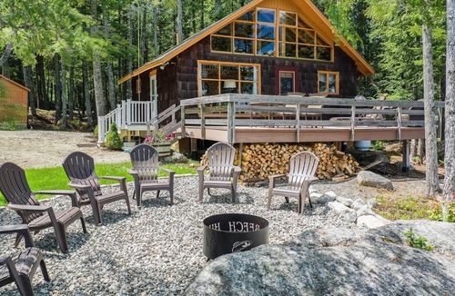 Otis House | Lake Front on Beech Hill Pond, 2 Kayaks, Canoe, Paddle Board Provided