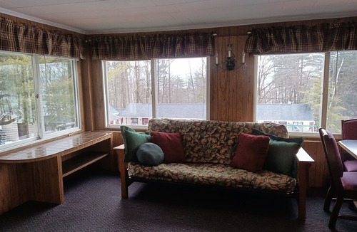 Lake George Resort | Lake George 5 Bed/3 Bath home w/lake & resort access