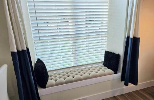 Garland Apartment | Lake living, modern and cozy