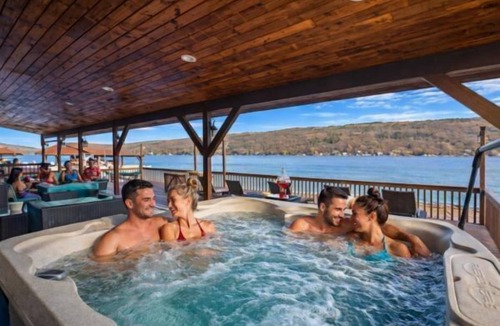 Branchport Cottage | Lake Therapy On Keuka | Lakefront | FLX | Hot Tub