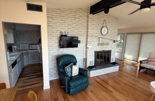 Manitou Beach-Devils Lake House | Lake House at Manitou Beach
