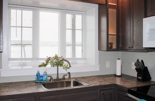 Geneseo Apartment | Lakefront Condo-Apartment D