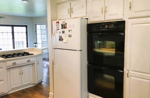 Conneaut Lakeshore House | Lakefront Living At It's Best.