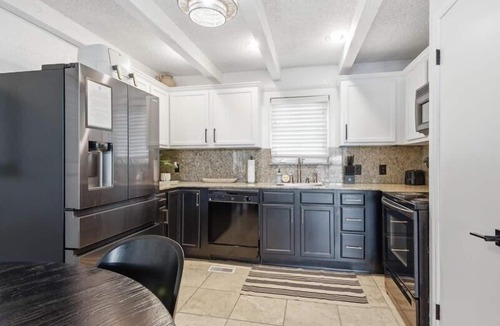 Vinita House | Lakefront Luxury w/Dock, Great Location!