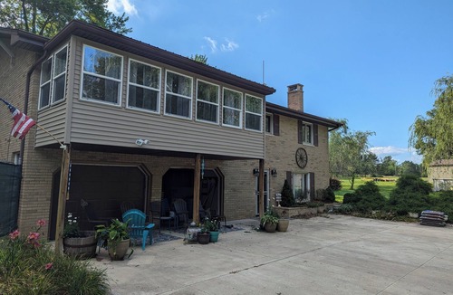 Damascus House | Lakeside Acres at Berlin Lake, OH - 4 Bedroom/3 Bath with separable studio apt