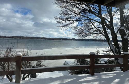 Canandaigua Cabin | Lakeside Bliss - private waterfront home