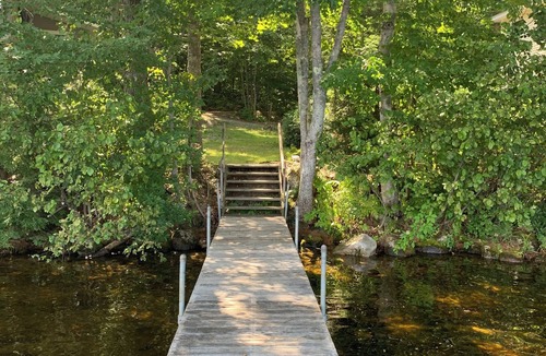 Bridgton Cabin | Lakeside cabin on Woods Pond with private dock - newly renovated