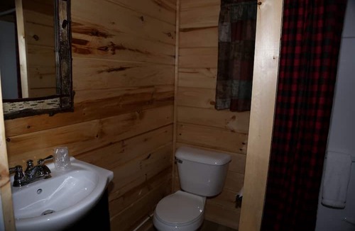 Schroon Lake Cabin | Lakeside Cabin Rental with an Outdoor Fire Pit in the Adirondacks of New York