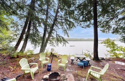 Kents Hill House | Lakeside Haven at Parker Pond